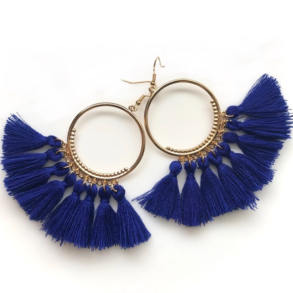Lulus Jewelry - “Arriba!” Boho Tassel Fringe Hoop Fun Cute Earring